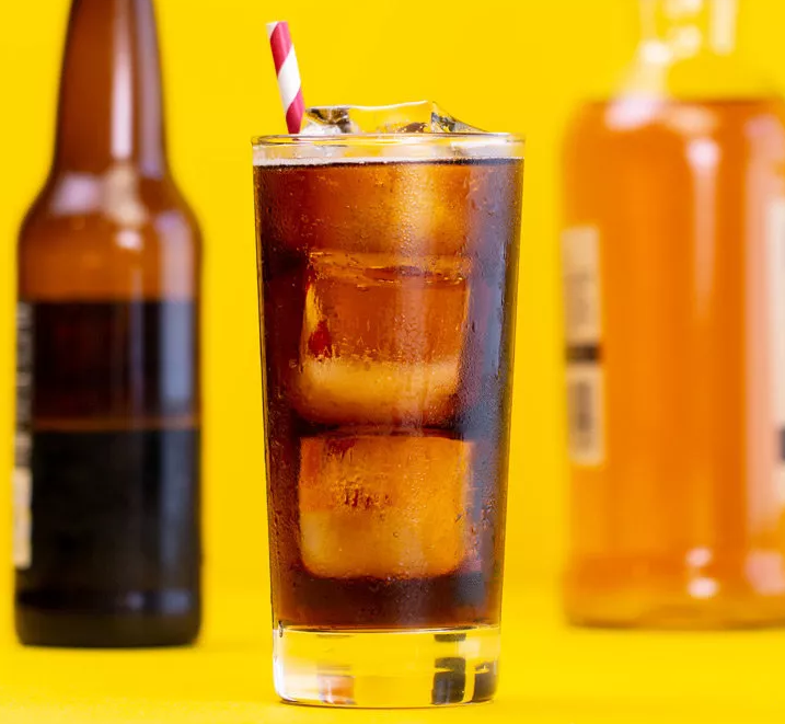 root beer and whiskey cocktail