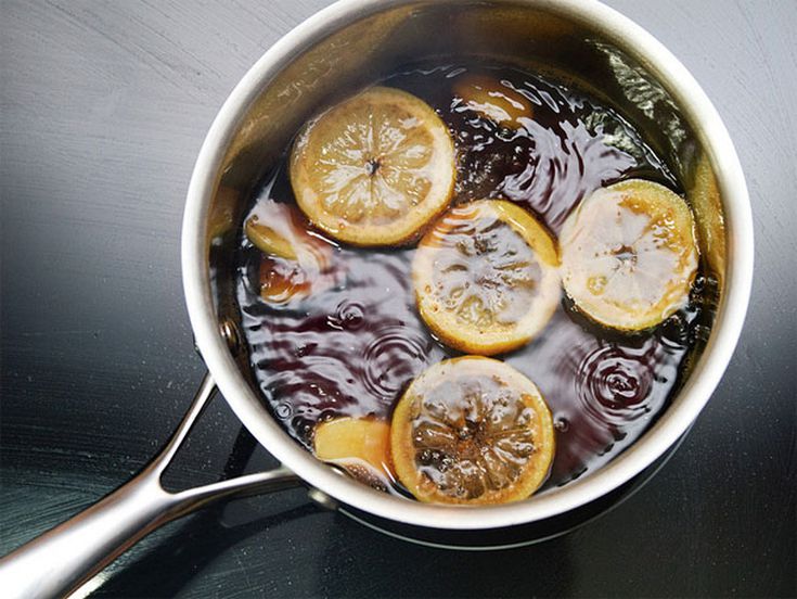 boiled cola with lemons